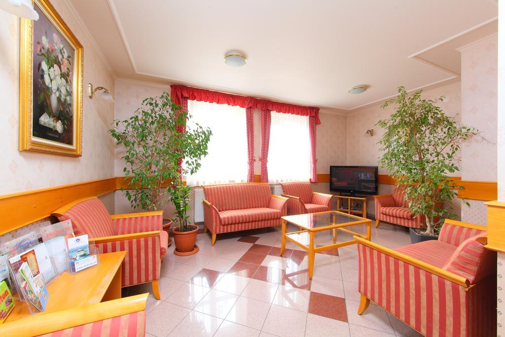 Hotel Blaha Lujza Balatonfured Luaran gambar