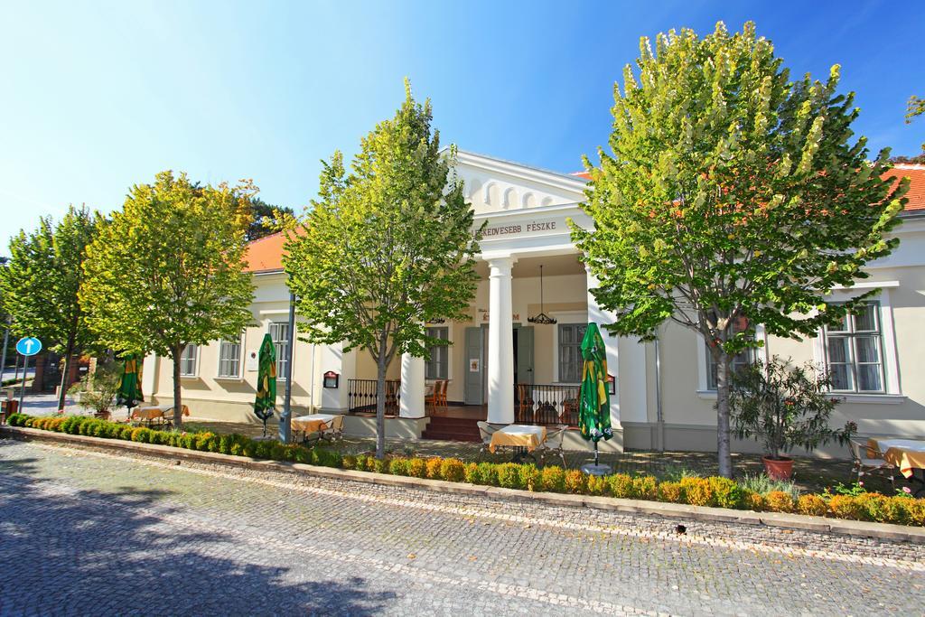 Hotel Blaha Lujza Balatonfured Luaran gambar