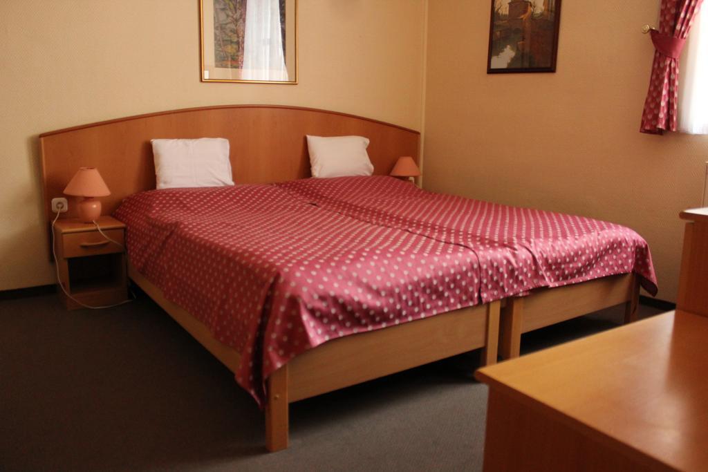 Hotel Blaha Lujza Balatonfured Bilik gambar