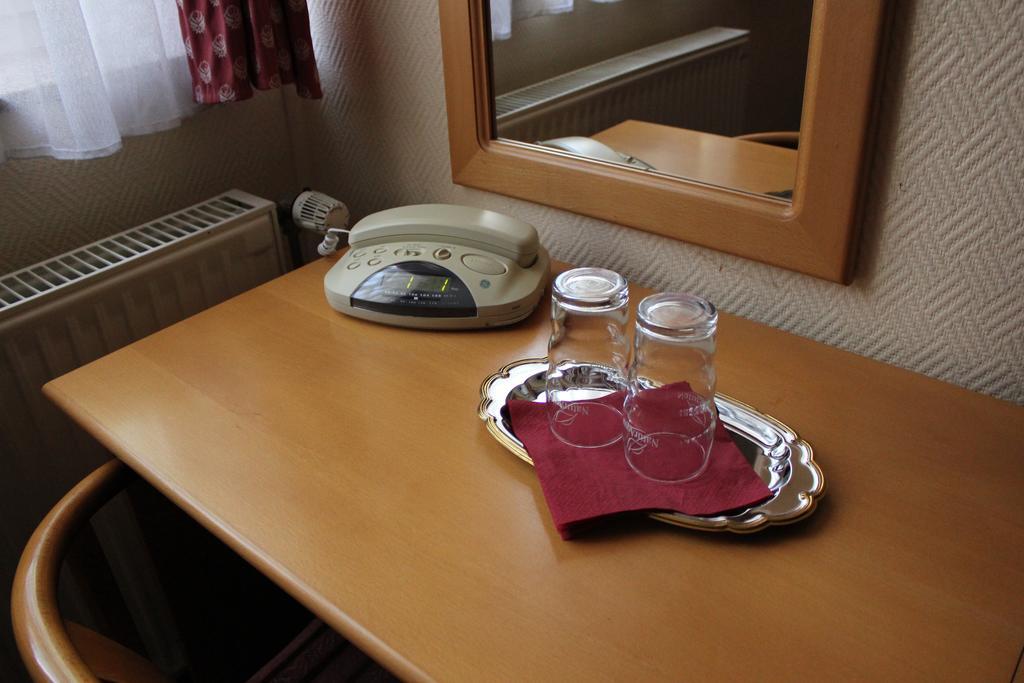 Hotel Blaha Lujza Balatonfured Bilik gambar