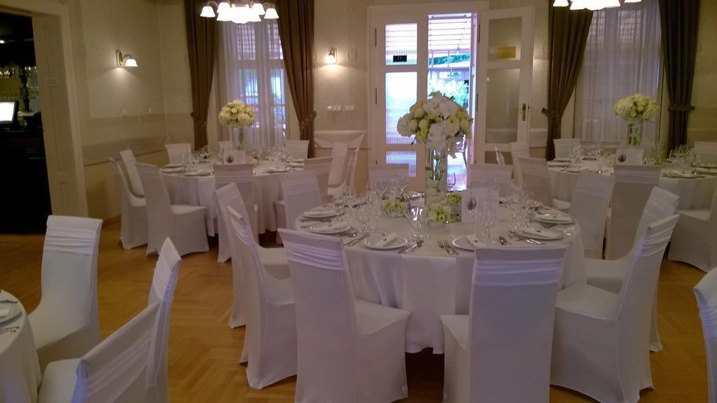 Hotel Blaha Lujza Balatonfured Luaran gambar