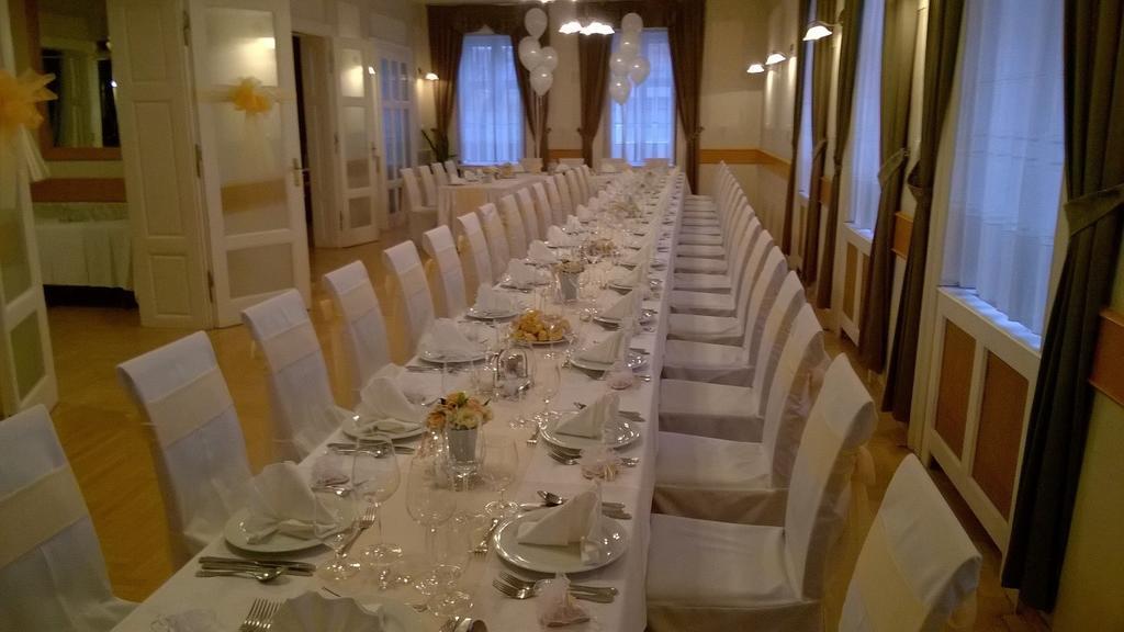 Hotel Blaha Lujza Balatonfured Luaran gambar