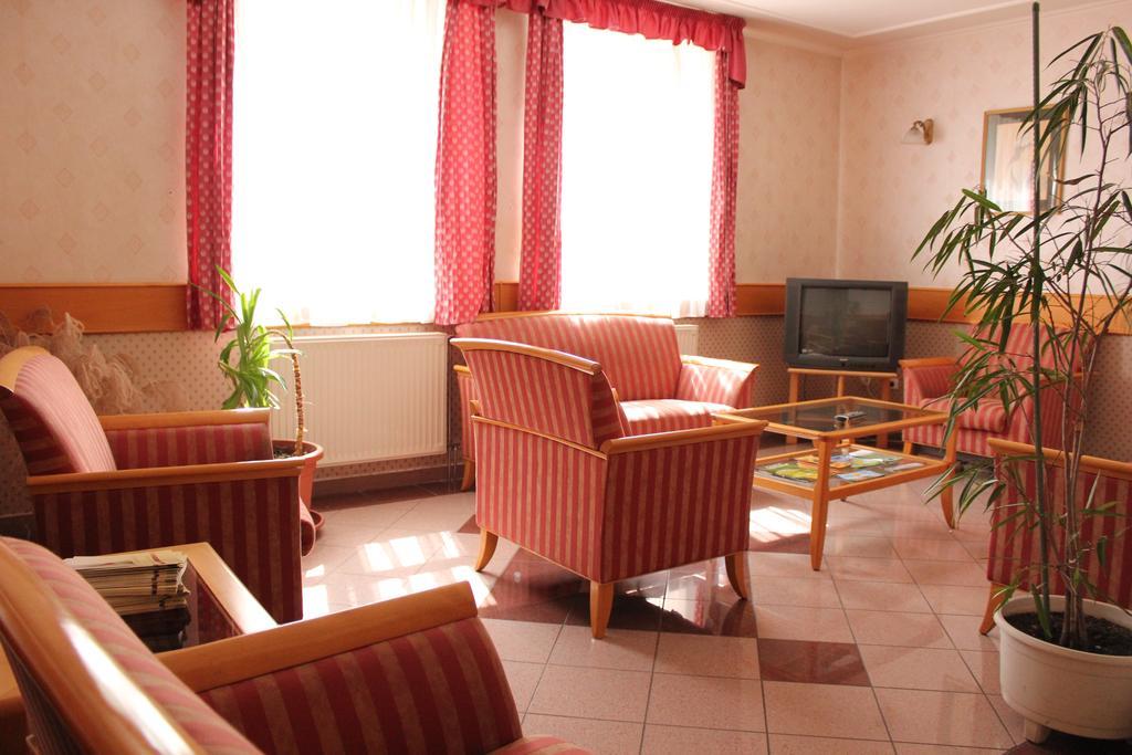 Hotel Blaha Lujza Balatonfured Luaran gambar
