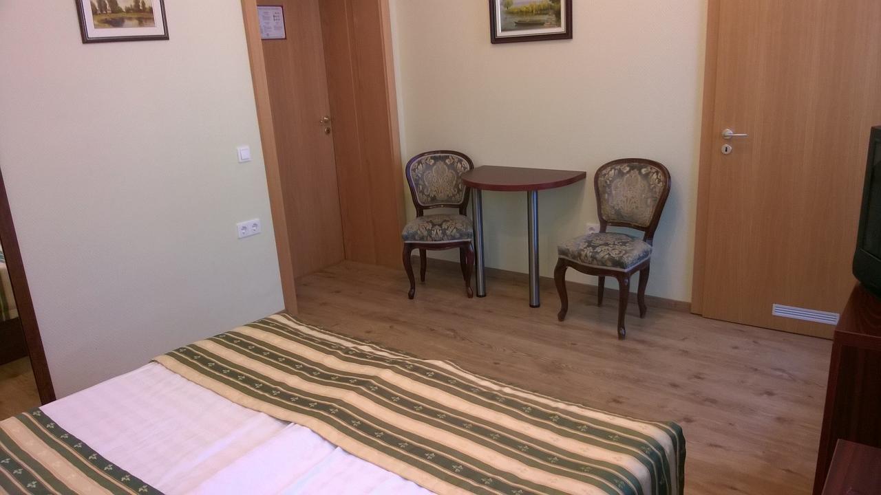 Hotel Blaha Lujza Balatonfured Luaran gambar
